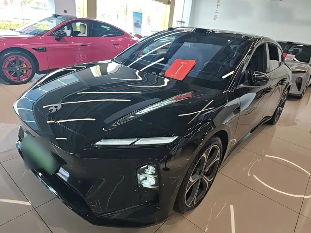 Фото 1 - NIO ET5T