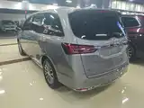 Фото 5 - Buick GL8