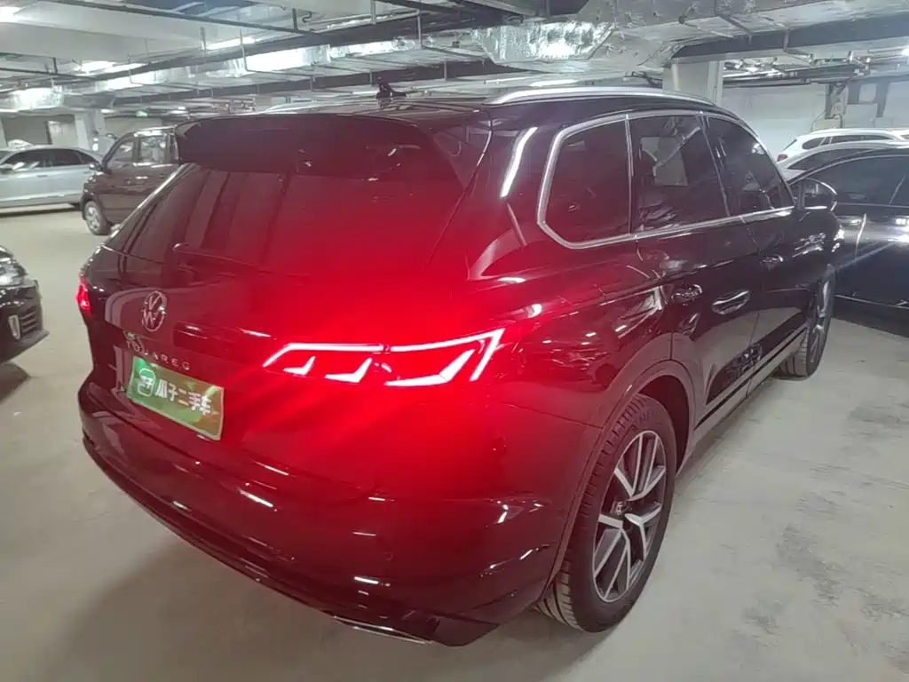Volkswagen Touareg 2024 2023 3.0TSI R-Line Classic Sports Package
