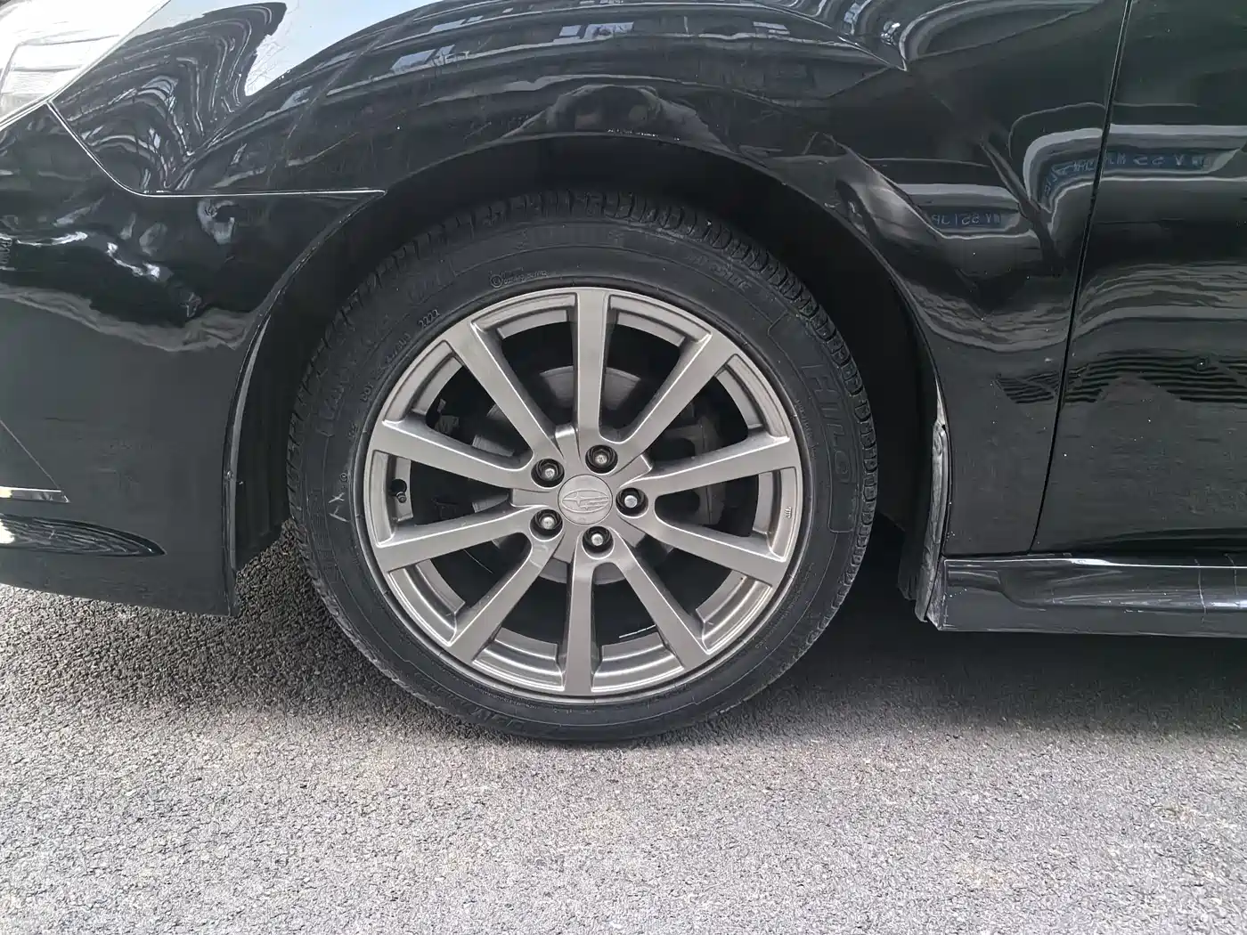 Subaru Legacy 2010 2.5i Luxury Navigation Edition фото 13
