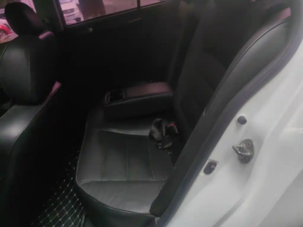 Mitsubishi Lancer EX 2015 2013 Fashion Edition 1.8L Manual Comfort