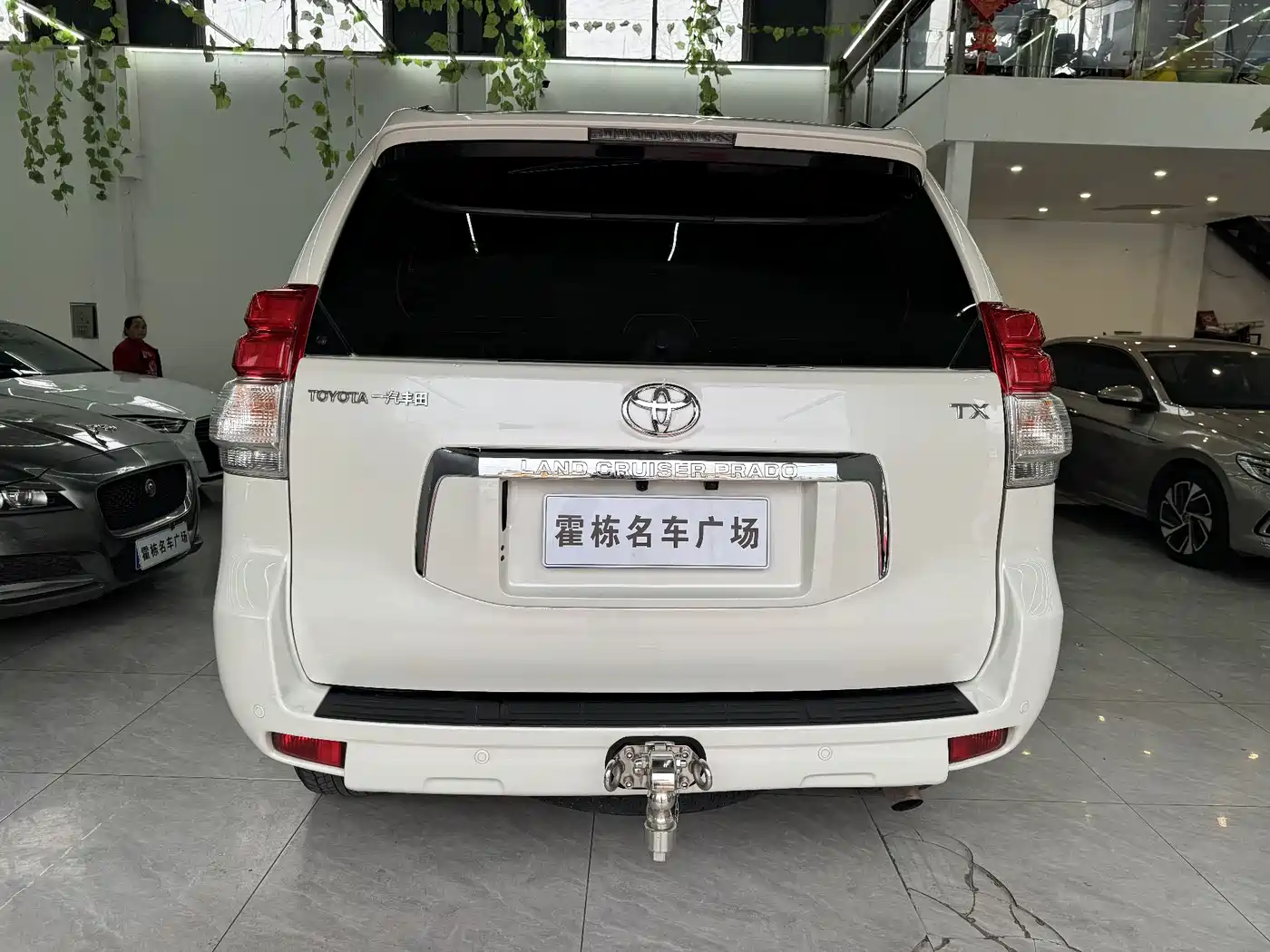 Toyota Prado 2010 4.0L Automatic TX-L фото 5