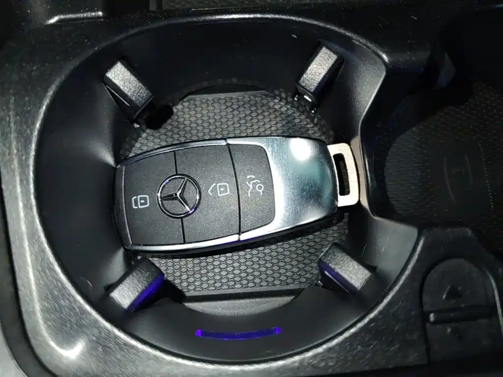 Mercedes-Benz GLC 2022 Facelift II GLC 260 L 4MATIC Luxury фото 9