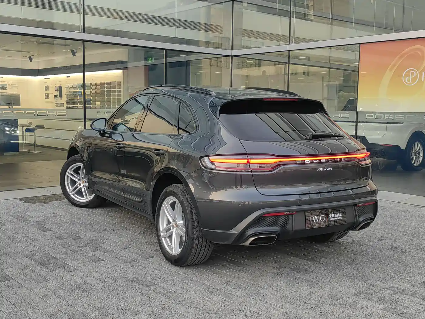 Porsche Macan 2024 Macan 2.0T фото 5