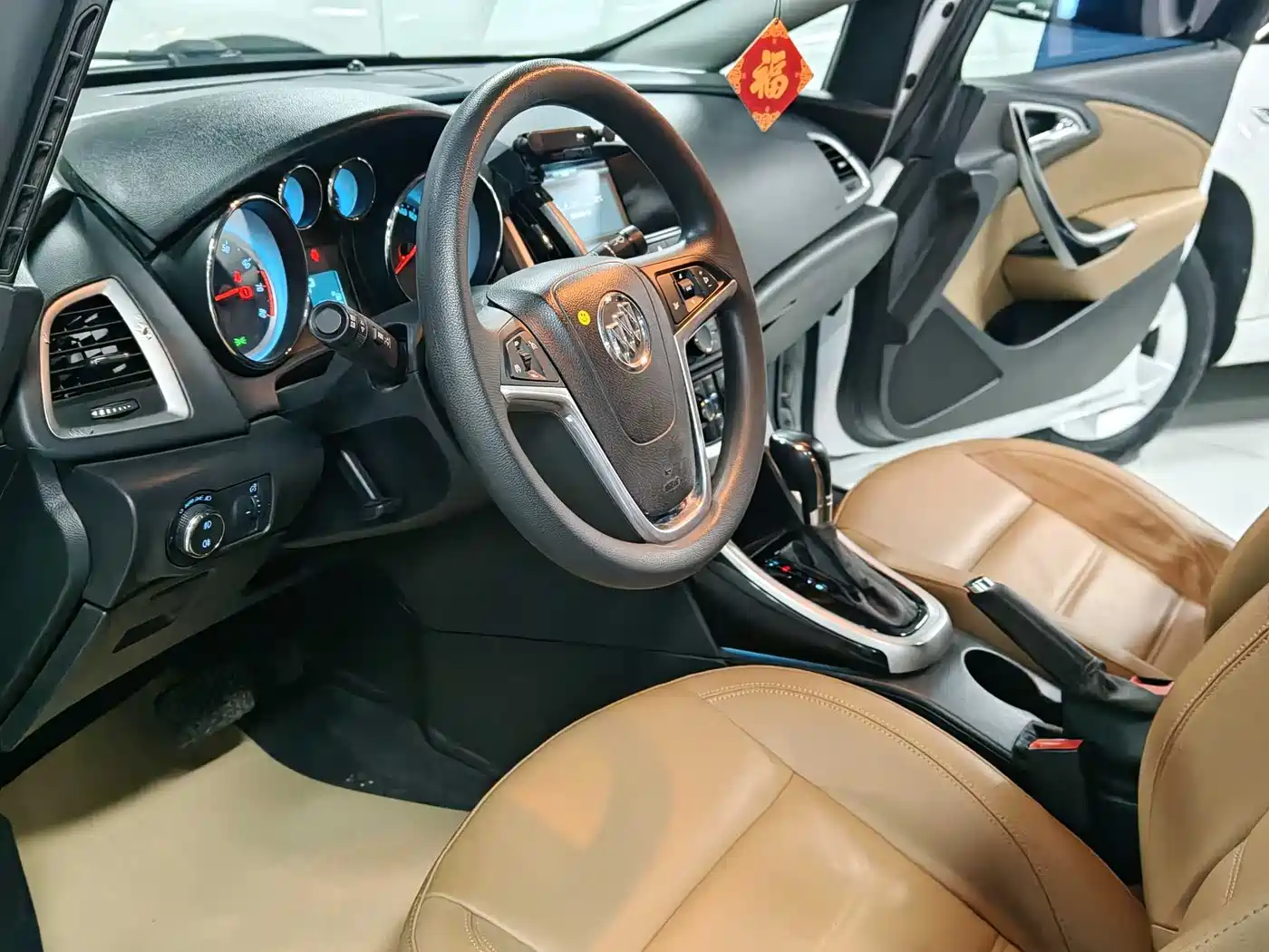 Buick Excelle 2013 GT 1.8L Automatic Fashion Edition фото 13