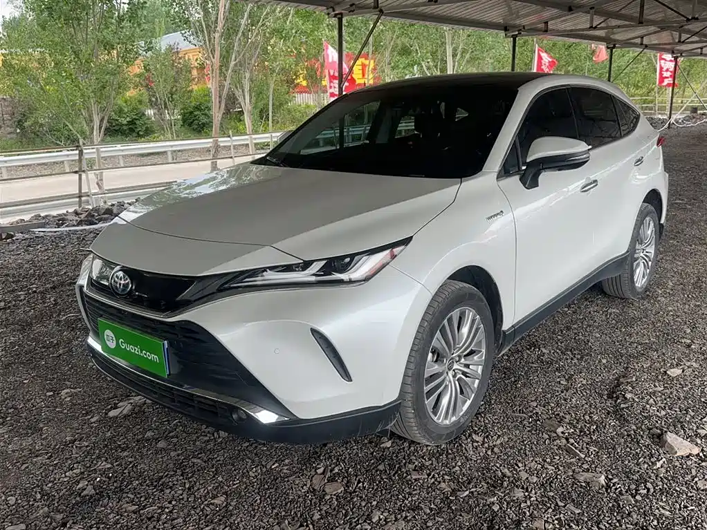 Toyota Lingfang HARRIER 2023 Hybrid 2.5L CVT 4WD Premium Edition фото 2