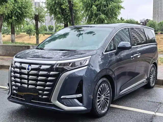 Denza D9 2022 DM-i 970 AWD Flagship