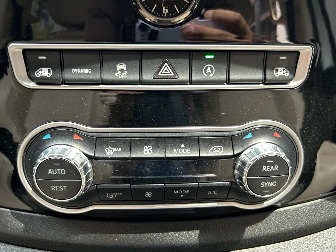 Mercedes-Benz Vito 2021 2.0T Business Edition 7-seater фото 7
