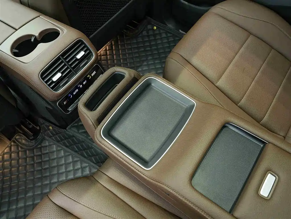 Mercedes-Benz GLE 2024 GLE 450 4MATIC Fashion фото 19
