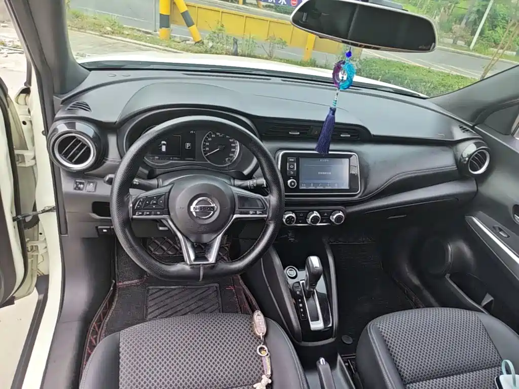 Nissan Kicks 2018 2017 1.5L CVT Smart Edition