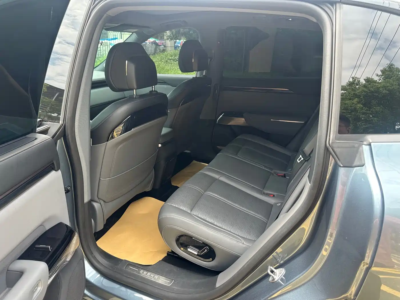 ZEEKR 7X 2025 2025 Model 75kWh RWD Smart Driving Edition