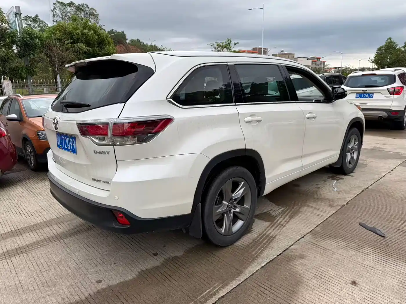 Toyota Highlander 2015 2.0T AWD Luxury Navigation Edition 7-seater фото 10
