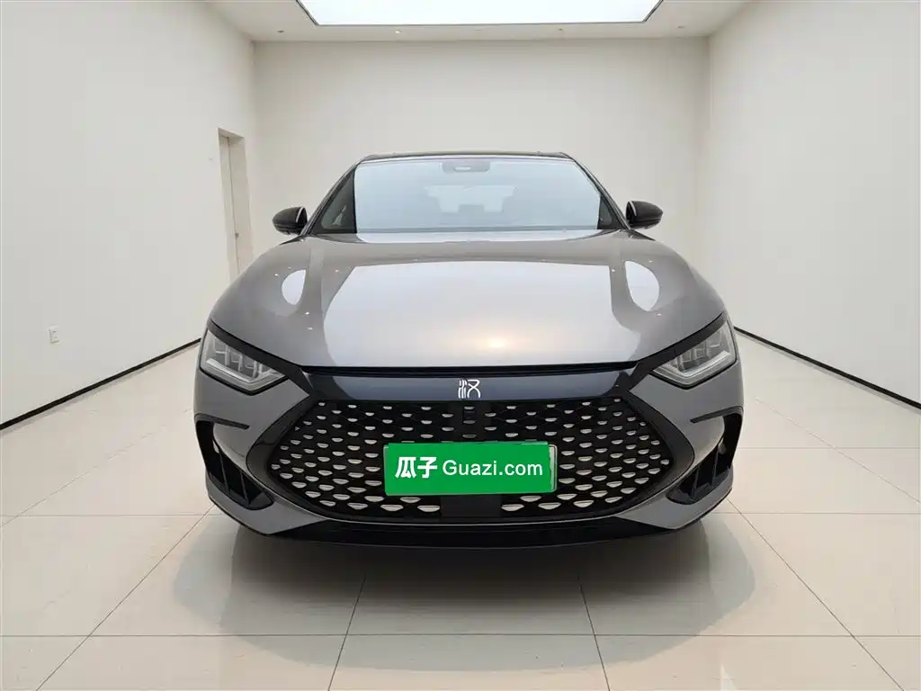 BYD Han 2022 DM-i 121KM Premium Edition фото 2