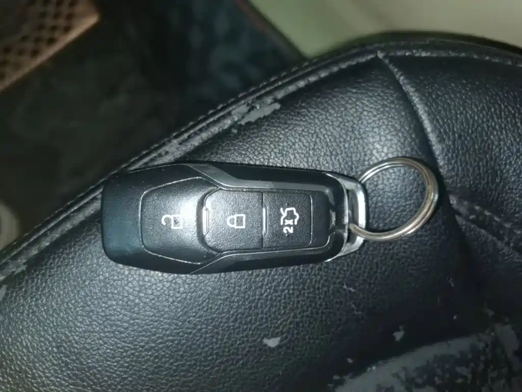 Фото 9 - Ford Edge