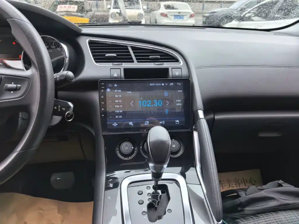 Peugeot 3008 2017 2016 1.6THP Automatic Classic Edition