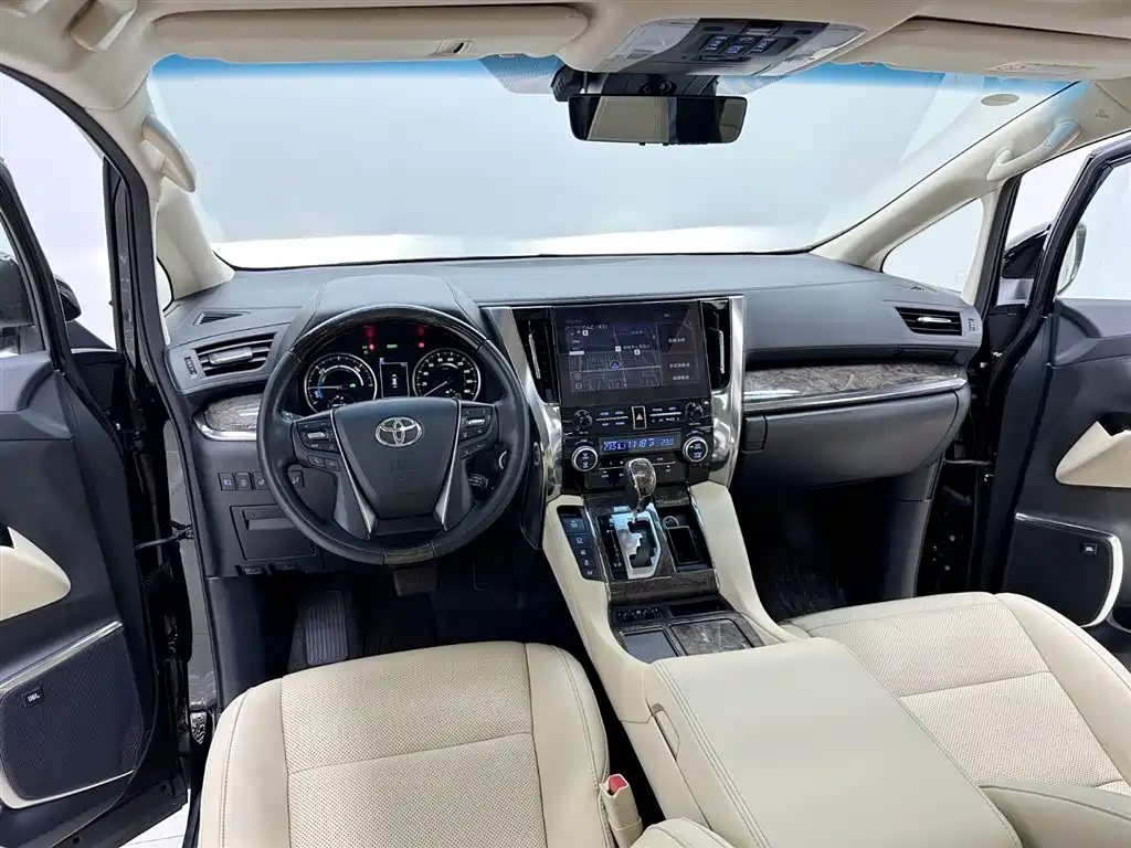 Toyota Alphard 2021 Hybrid 2.5L Premium фото 13
