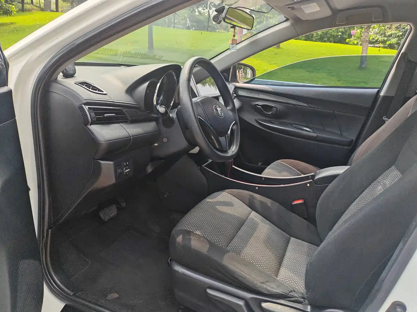 Toyota Vios FS 2017 2017 1.5L CVT Fengchi Edition