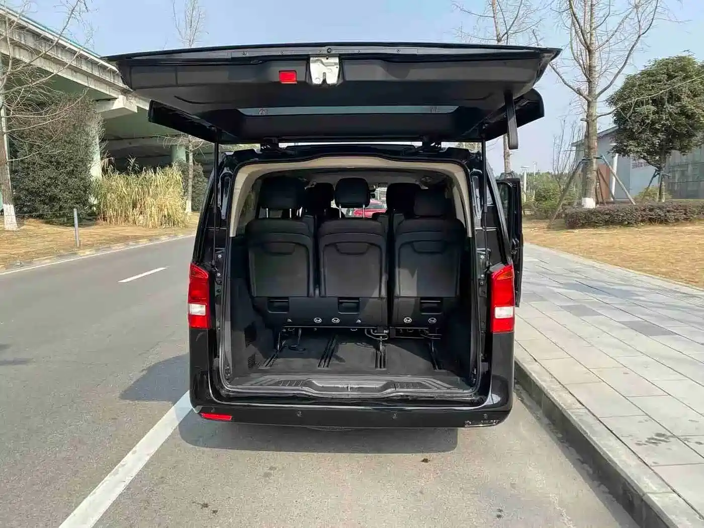 Mercedes-Benz Vito 2018 2.0T Business Edition China VI фото 15