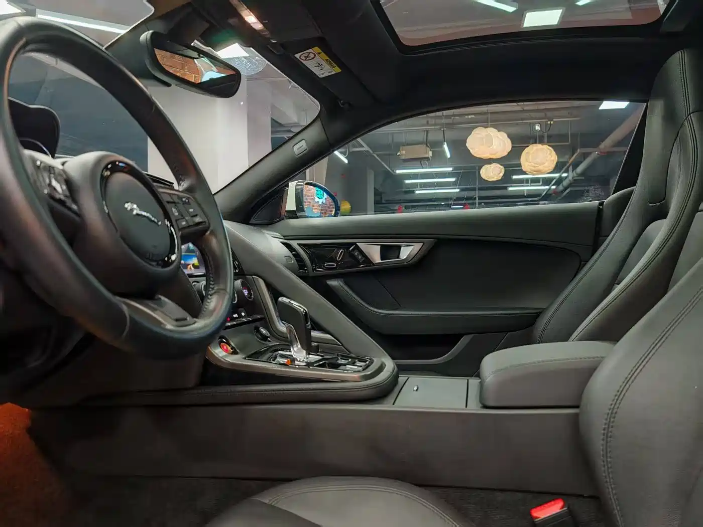 Фото 28 - Jaguar F-TYPE
