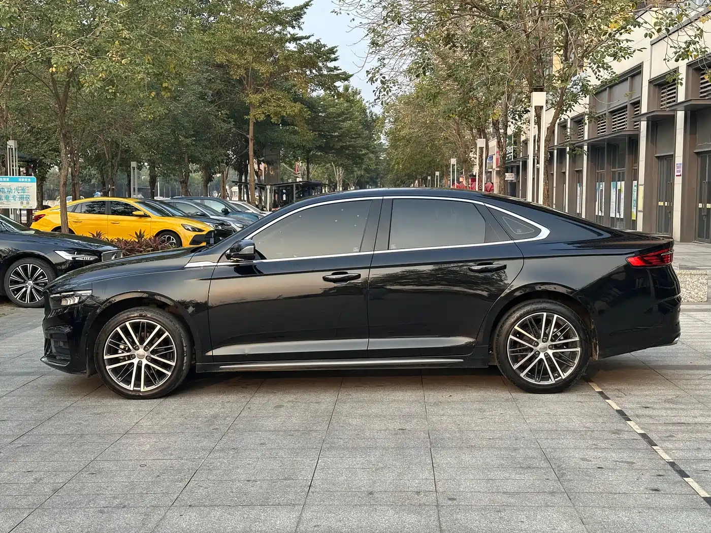 GEELY AUTOMOBILE XINGRUI