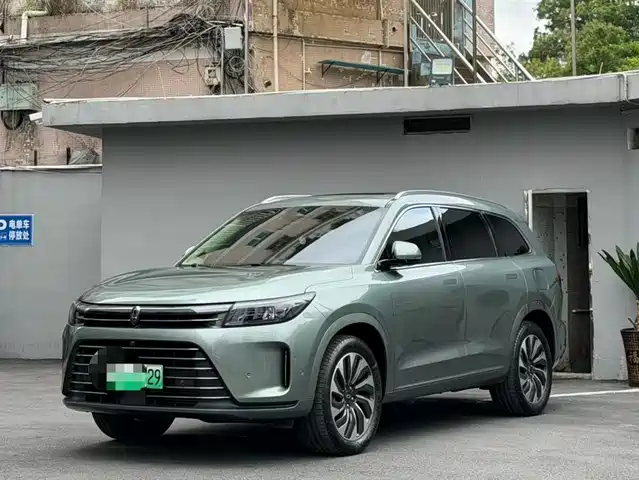 AITO Wenjie AITO M7 2022 1.5T AWD Luxury Edition