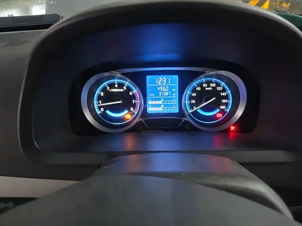 Suzuki Beidouxing X5 2017 2016 1.4L Voyage (China V)
