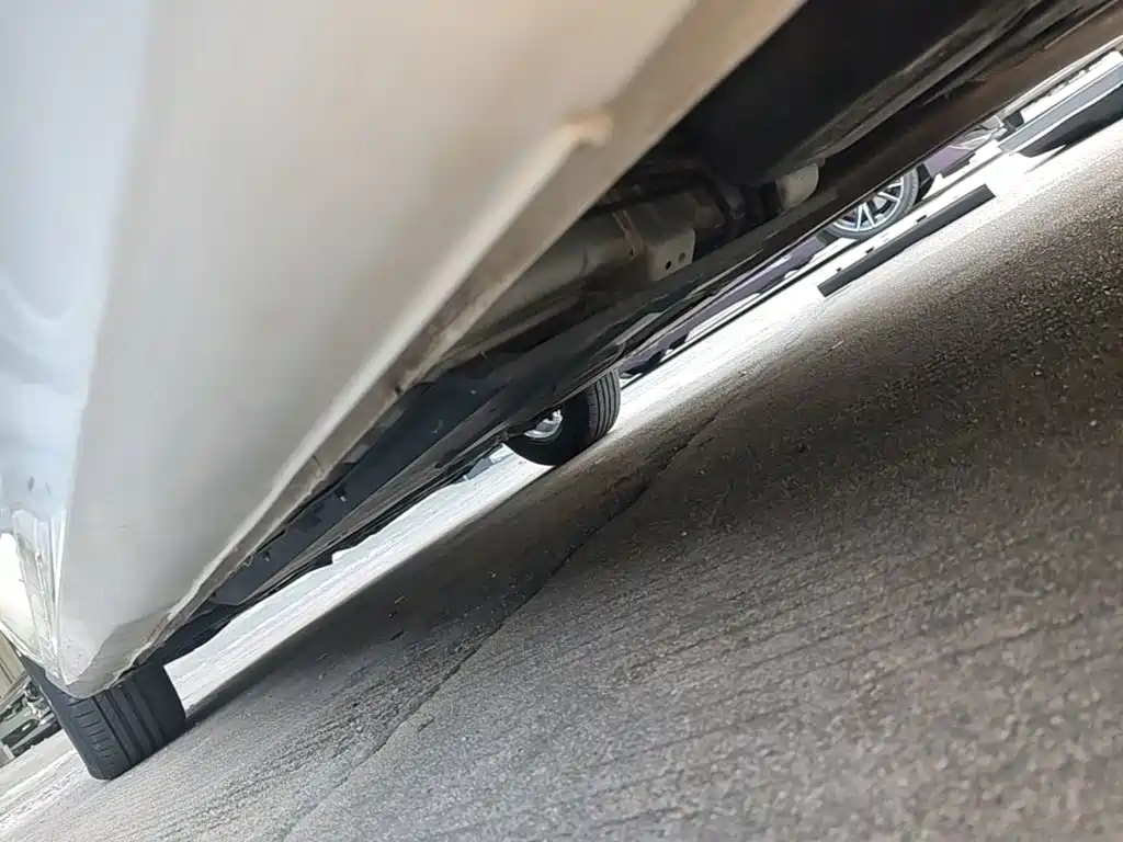 Фото 22 - Changan Eado