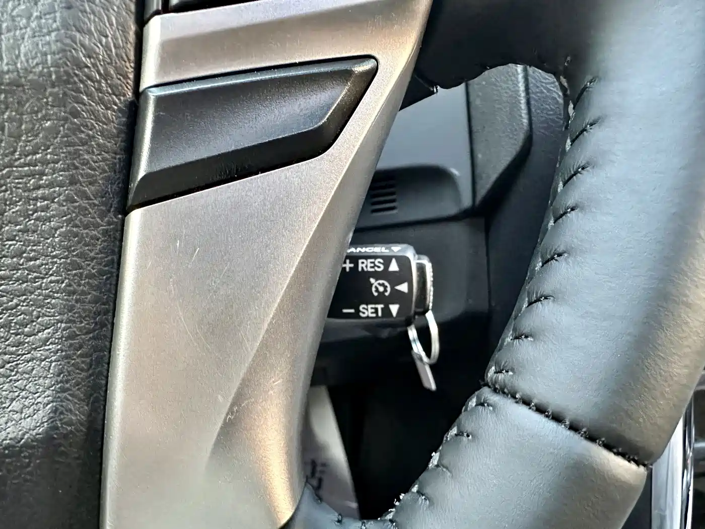 Toyota Reiz 2016 2013 2.5V Premium Edition