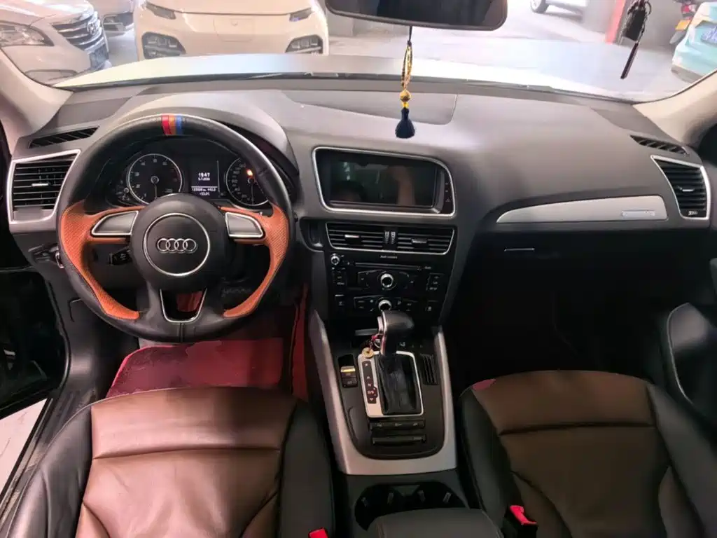 Audi Q5 2018 2017 Plus 40 TFSI Progressive