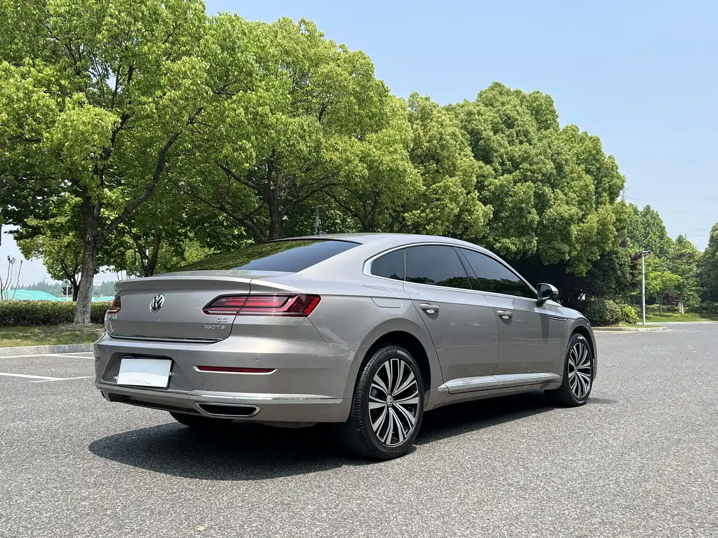 Volkswagen FAW-Volkswagen CC 2020 330TSI Glamour Version China VI фото 13