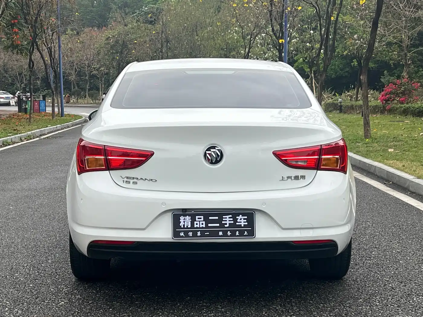 Buick Verano 2017 Sedan 15S Automatic Progressive фото 6