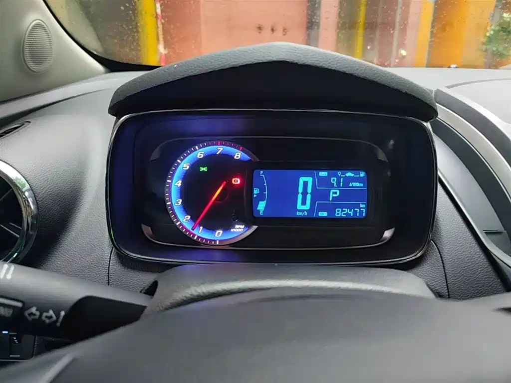 Chevrolet Trax 2014 1.4T Automatic 2WD Luxury фото 12
