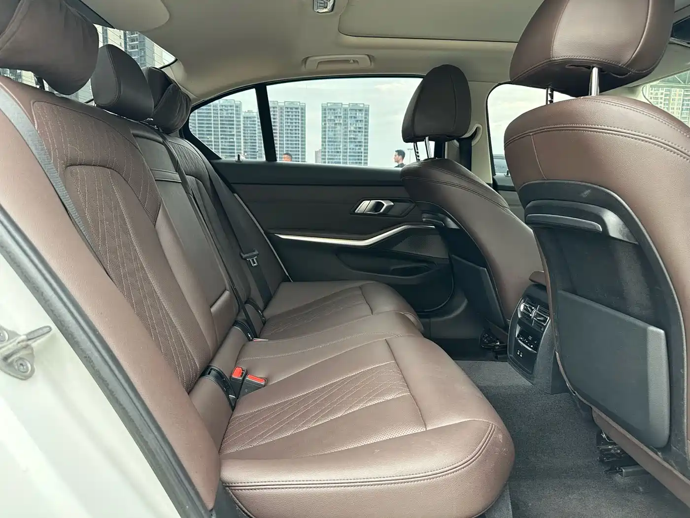 BMW 3 Series 2022 320Li M Sport Package фото 15