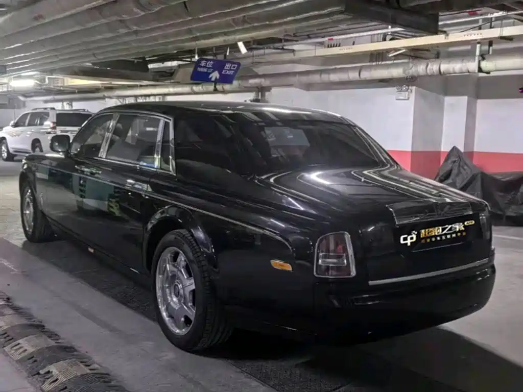 Rolls-Royce Phantom 2012 2013 6.7L Extended Wheelbase (EWB)
