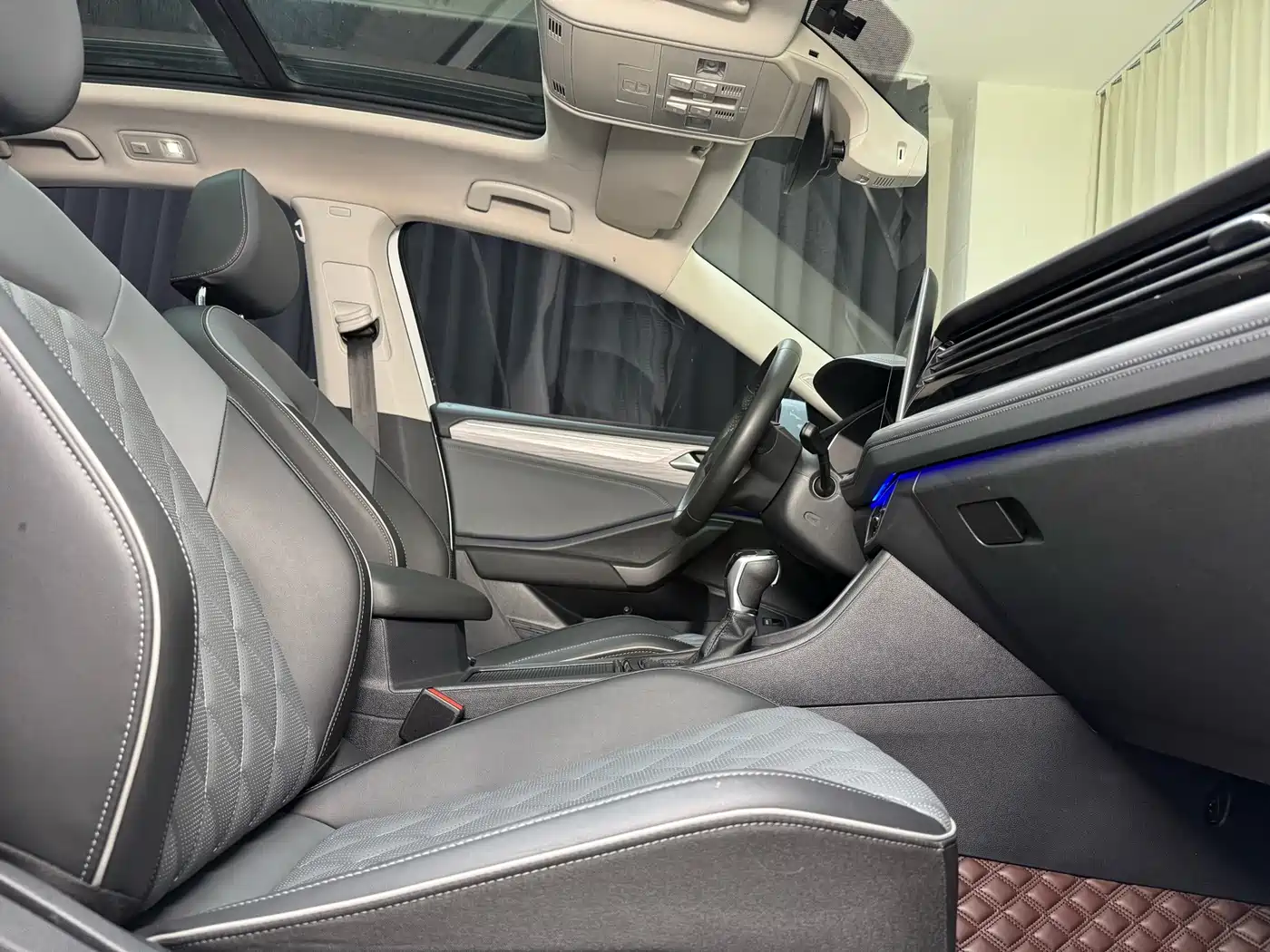 Volkswagen Sagitar 2023 280TSI DSG Surpass Plus Edition фото 32