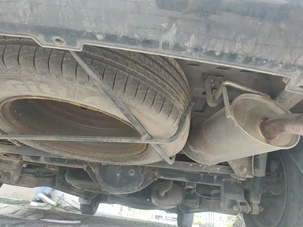 Dongfeng Fengxing Fengxing CM7 2015 2014 2.4L Manual Business Edition
