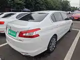 Photo 7 - Peugeot 408