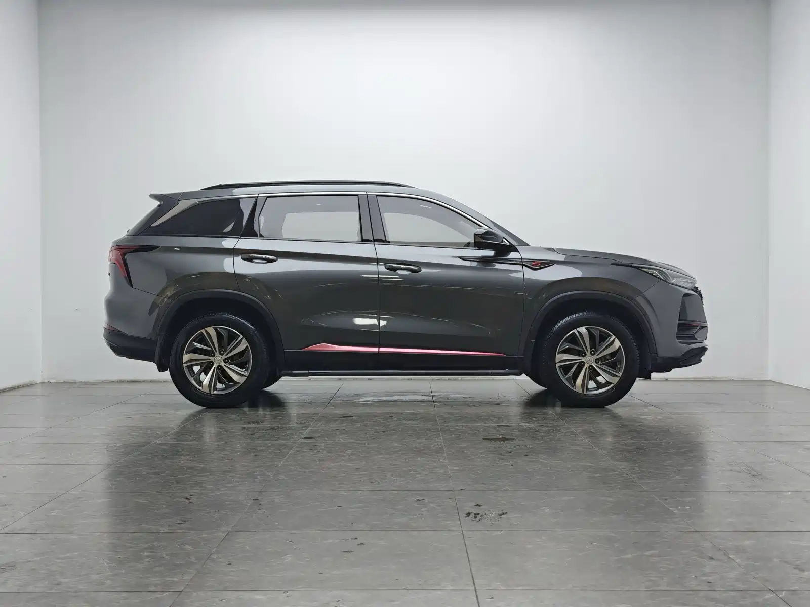 Фото 11 - Changan CS75 PLUS