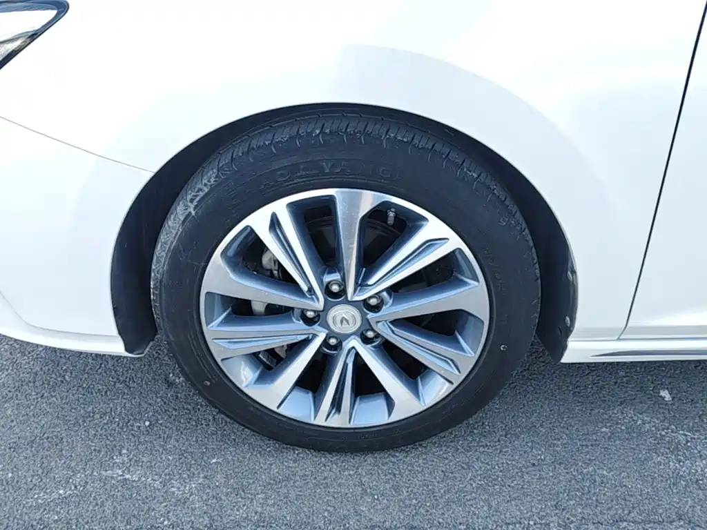 Changan Raeton CC 2018 2018 1.5T Auto Premium Class China V