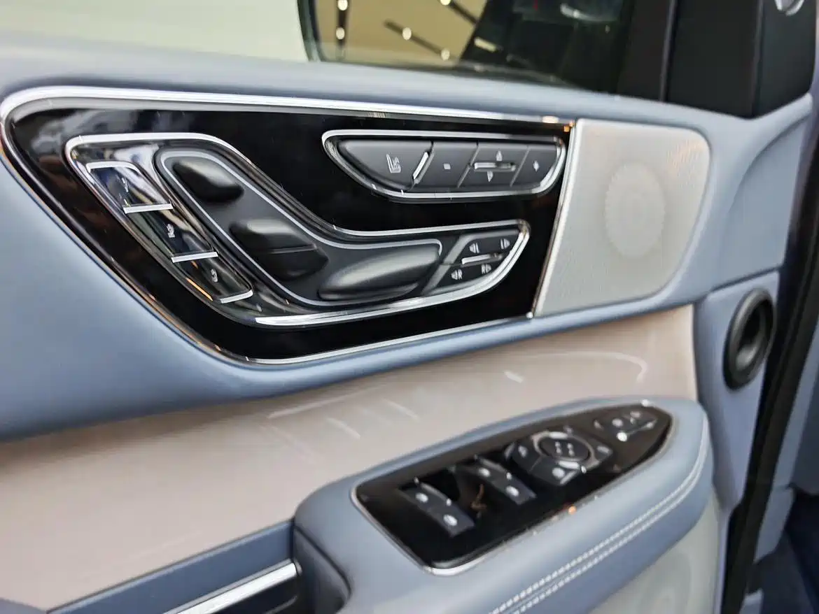 Lincoln Navigator 2022 2020 3.5T Long Wheelbase Presidential Edition