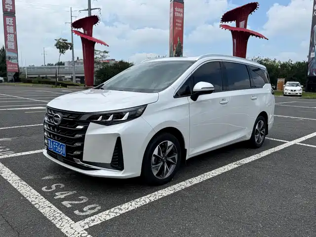 Trumpchi M6 PRO 270T, Люкс, автомат