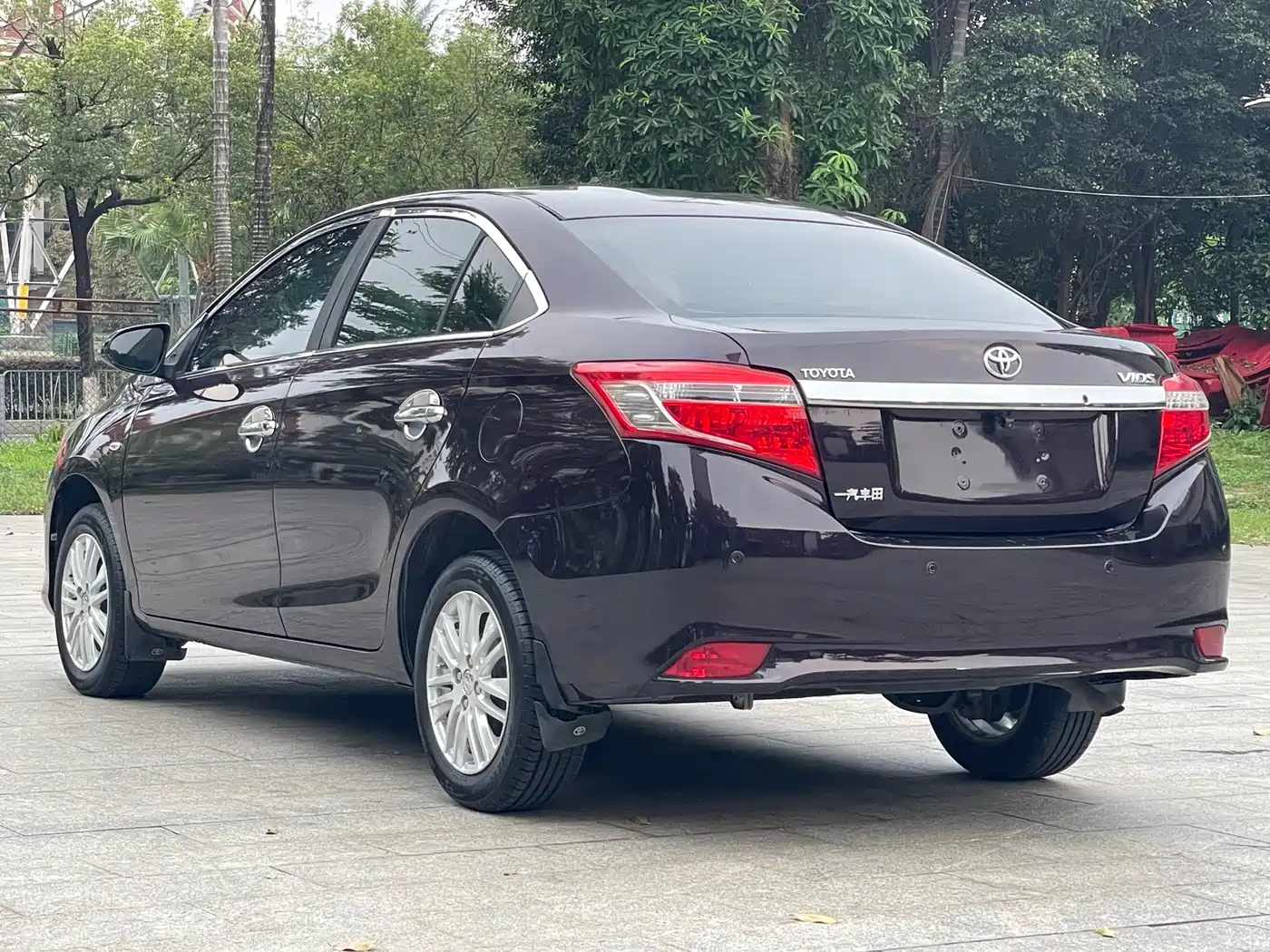 Toyota Vios 2014 1.5L Automatic Wisdom Edition фото 14