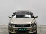 صورة 2 - Volkswagen Santana