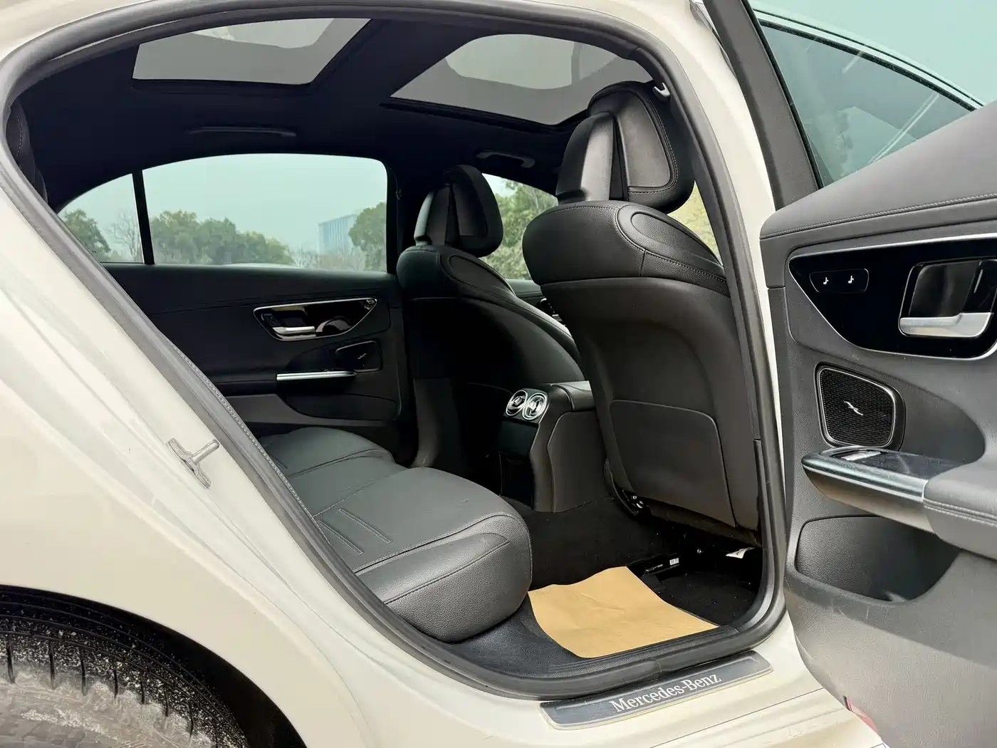 Mercedes-Benz C-Class 2024 C 260 L Sport фото 17