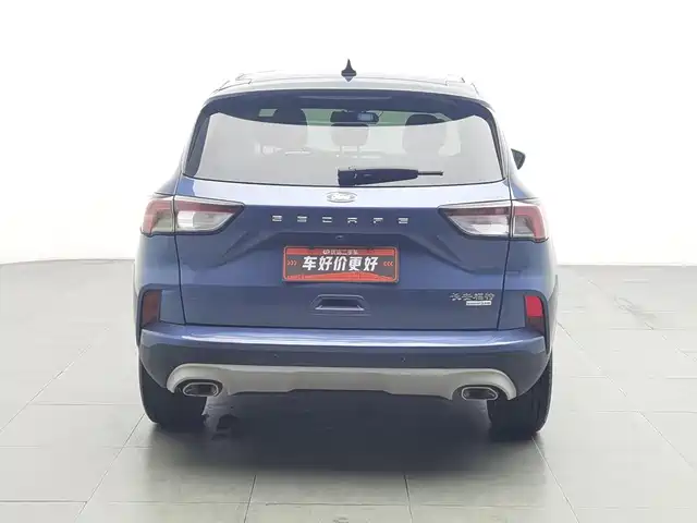 Ford Escape 2020 EcoBoost 245 2WD Premium Edition — фото 4
