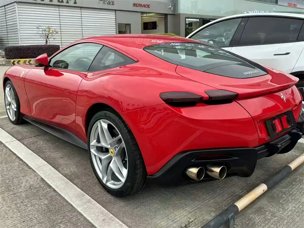 Ferrari Roma 2023 2020 3.9T V8