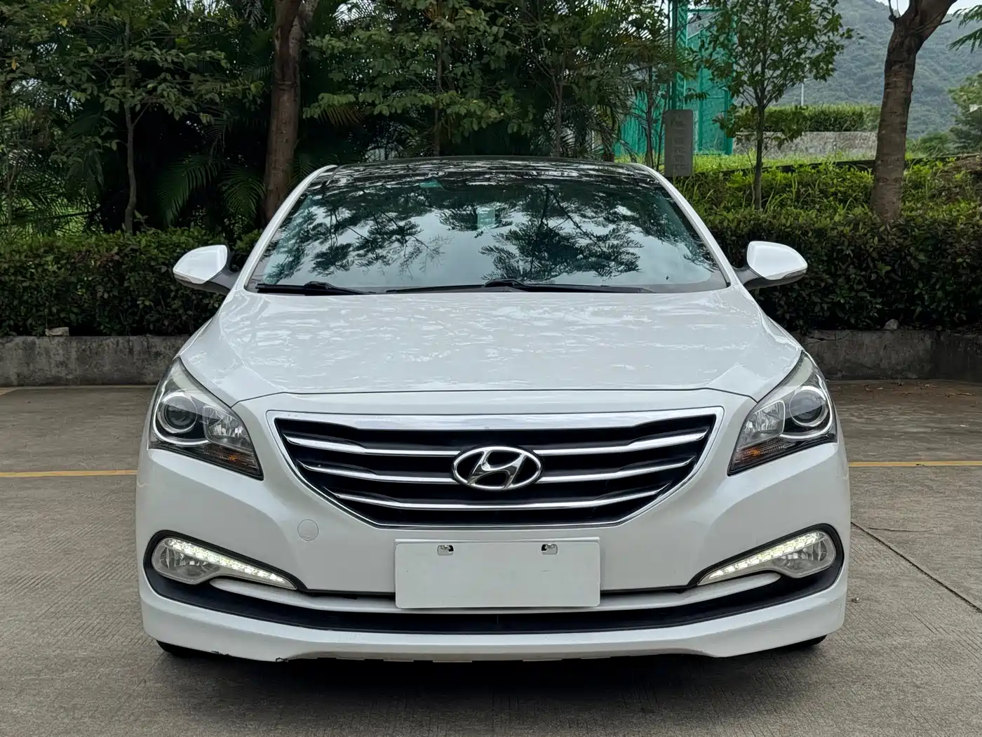Hyundai Mistra 2016 1.8L Automatic Smart GLS фото 2