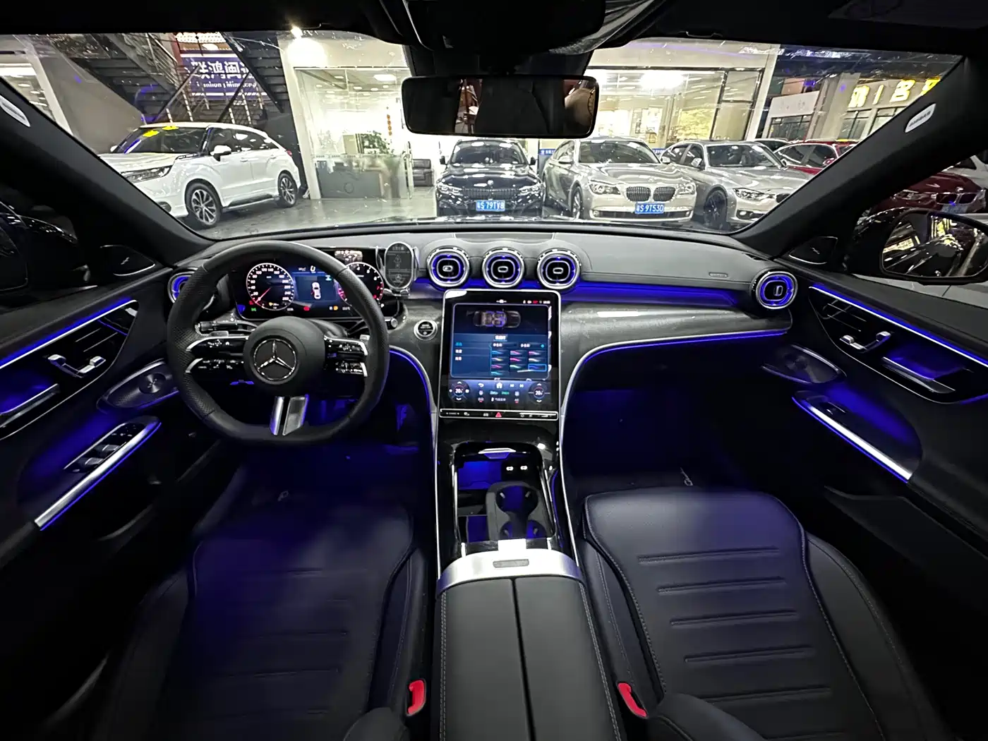 Mercedes-Benz C-Class 2025 Facelift C 260 L Night Sport Edition фото 14