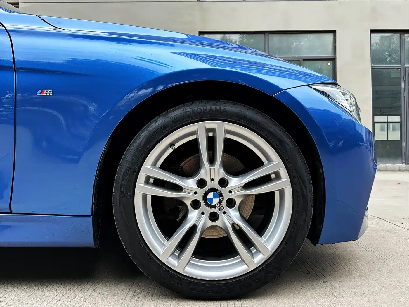 BMW 3 Series 2019 320Li M Sport Package фото 12