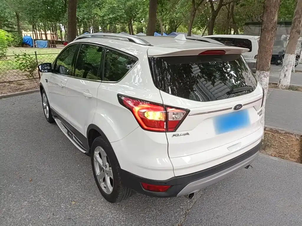 Ford Kuga 2017 2017 EcoBoost 180 2WD Tiger Leap